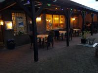 En restaurant eller et andet spisested på Landgasthof Schänzer