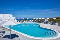 Bazén v ubytování De Sol Hotel & Spa nebo v jeho okolí