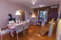 Posedenie v ubytovaní Apartment Varga