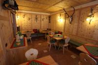Posedenie v ubytovaní Albergo Centrale