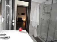 A bathroom at Appartamento Celeste