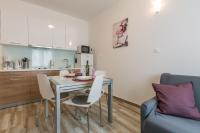 Kuchyňa alebo kuchynka v ubytovaní Melita Center Apartment