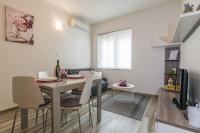 Posedenie v ubytovaní Melita Center Apartment