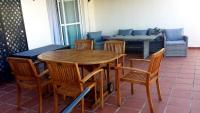 Posedenie v ubytovaní Bonito apartamento en Nueva Andalucia