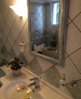 A bathroom at Villa Del Sol