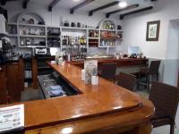 Lounge alebo bar v ubytovaní Hostal Meson la Cadena