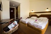 Postel nebo postele na pokoji v ubytování Valeri Beach Hotel
