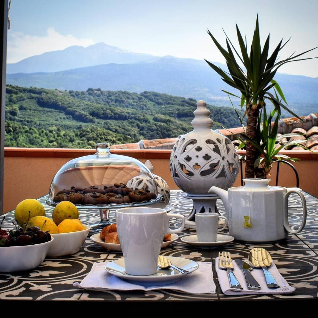 Cento Tari' Guest House