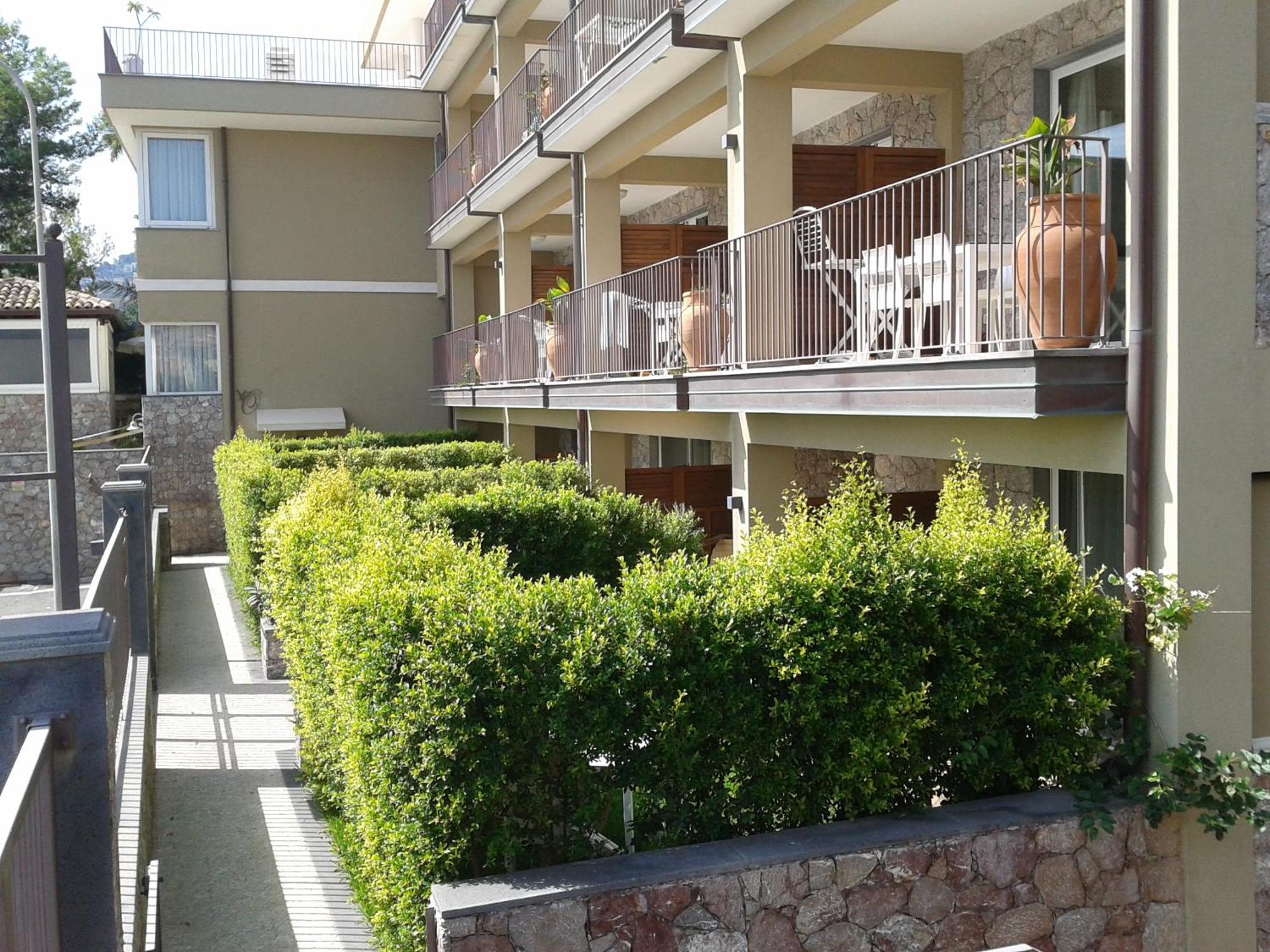 Taormina Villa Oasis Residence