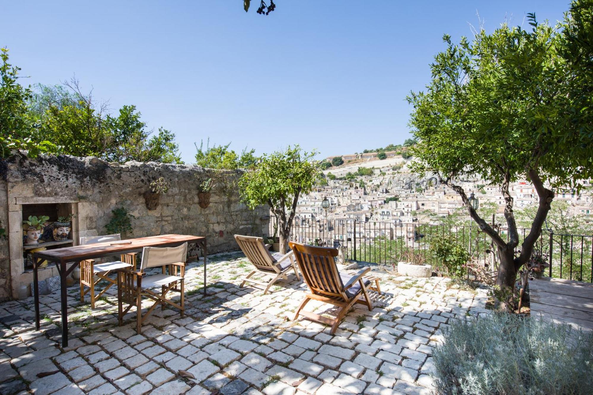 The Sicilian Escape - Garden House