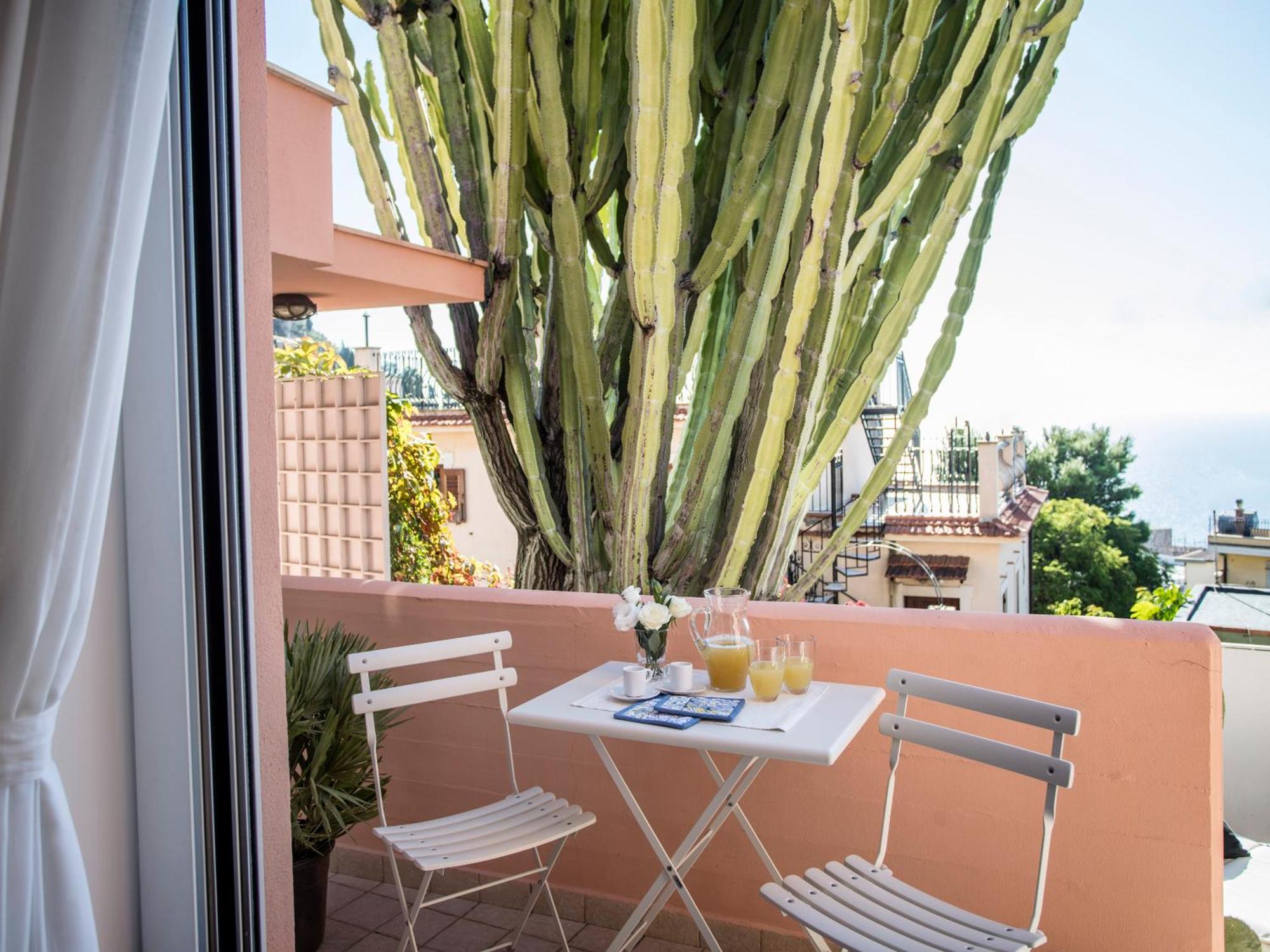 La Malandrina - Apartments & Suites