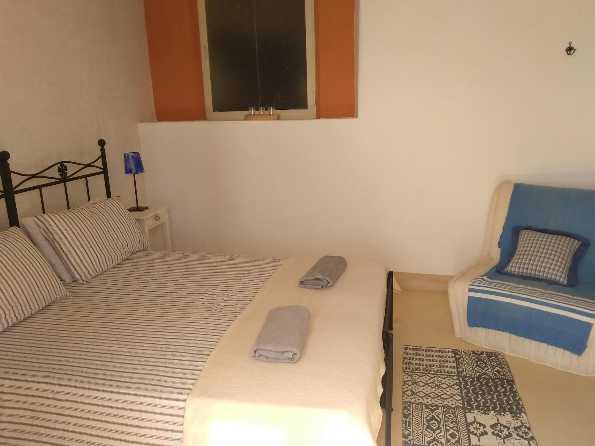 Alicudi Giardino dei Carrubi- al gradino 365