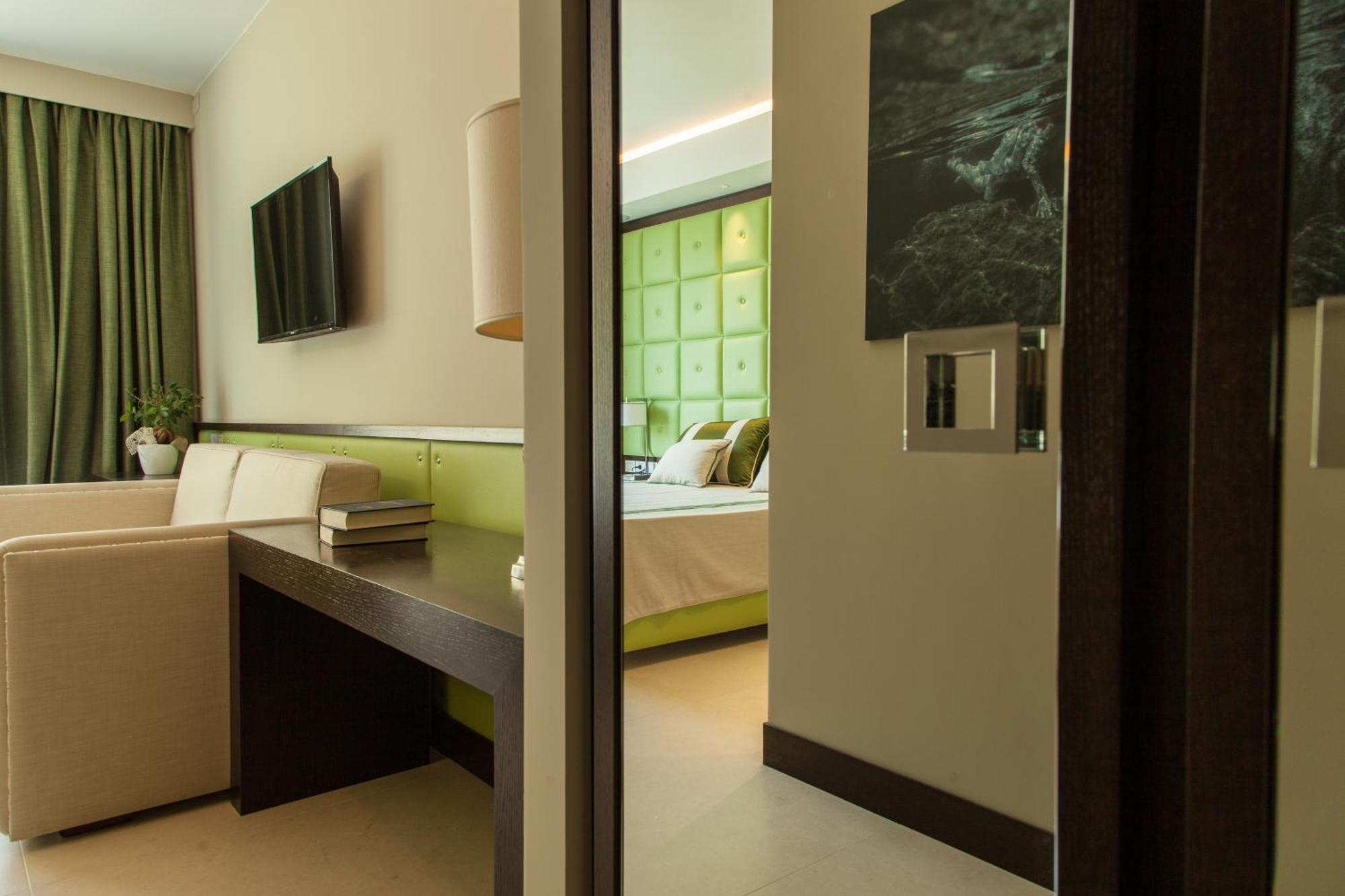 Ngonia Bay Boutique Hotel