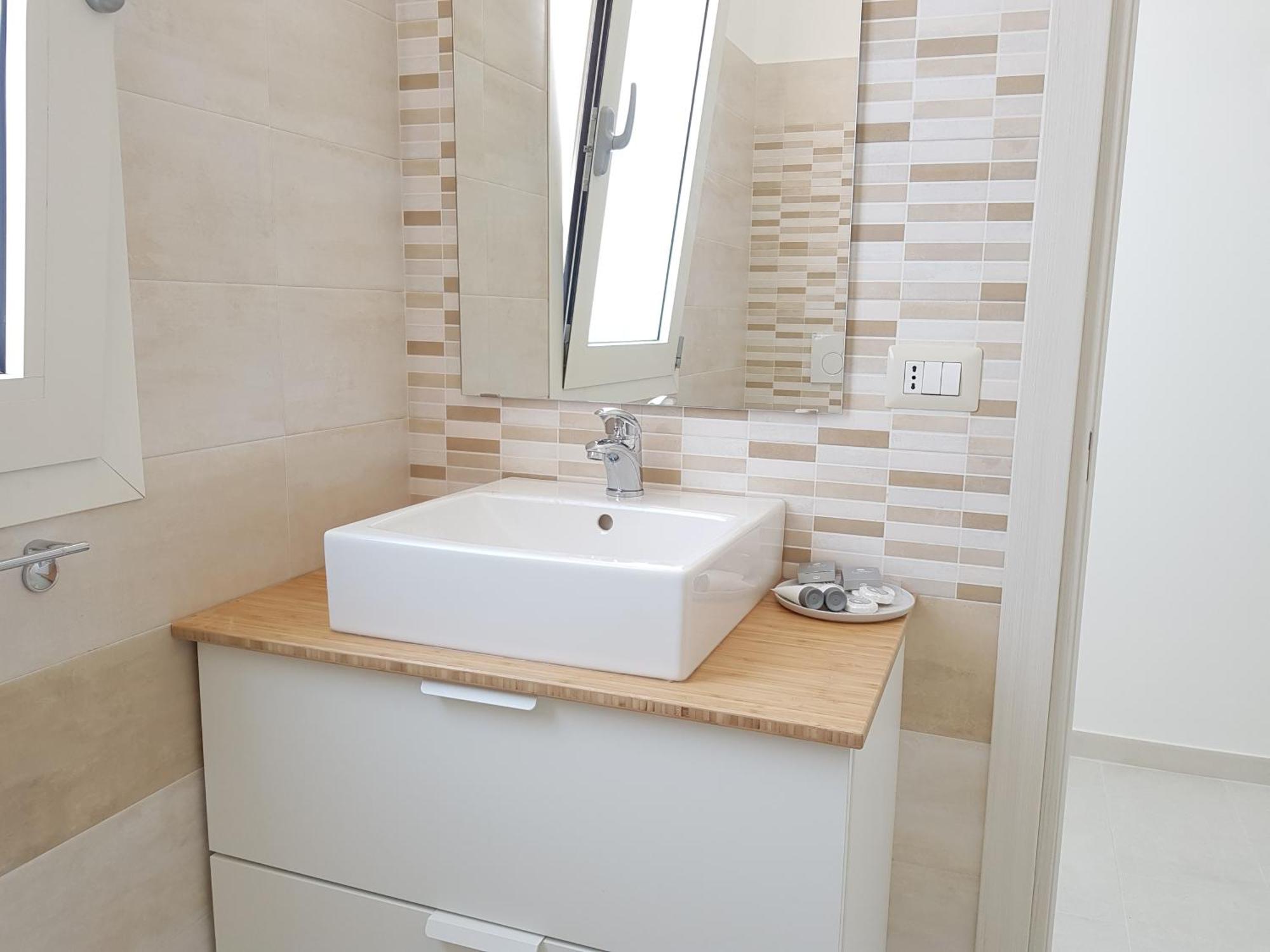 Isola Charm B&B - Pool & Nature Stay