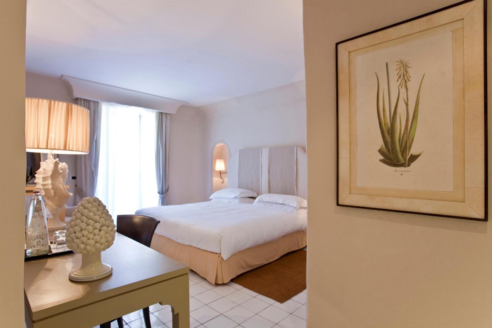 Therasia Resort Sea and SPA - The Leading Hotels of the World