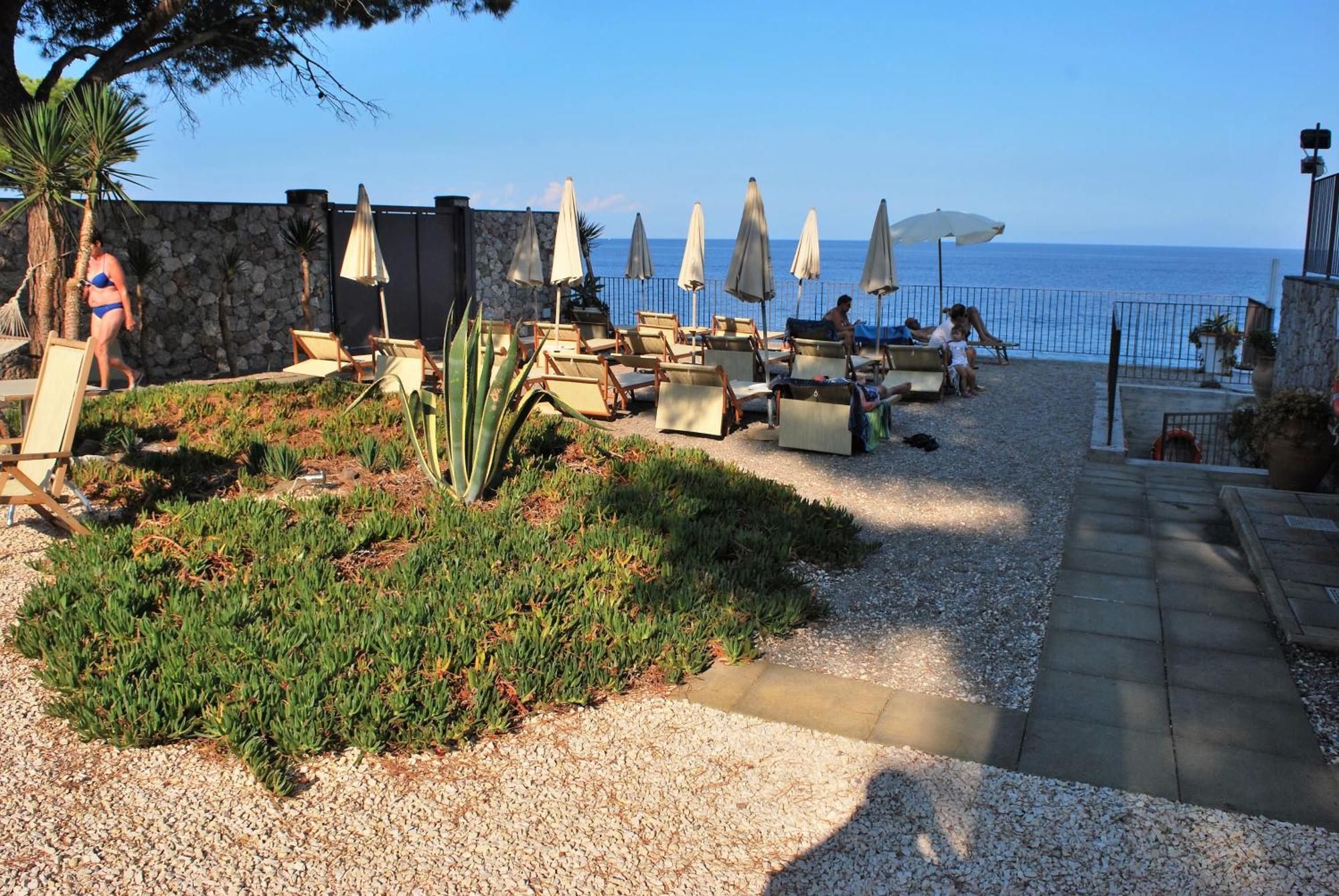 Taormina Villa Oasis Residence