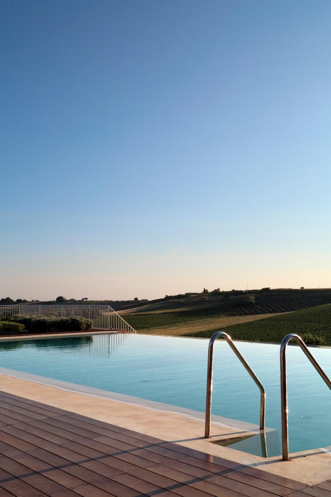 La Foresteria Wine Resort & Beach Club