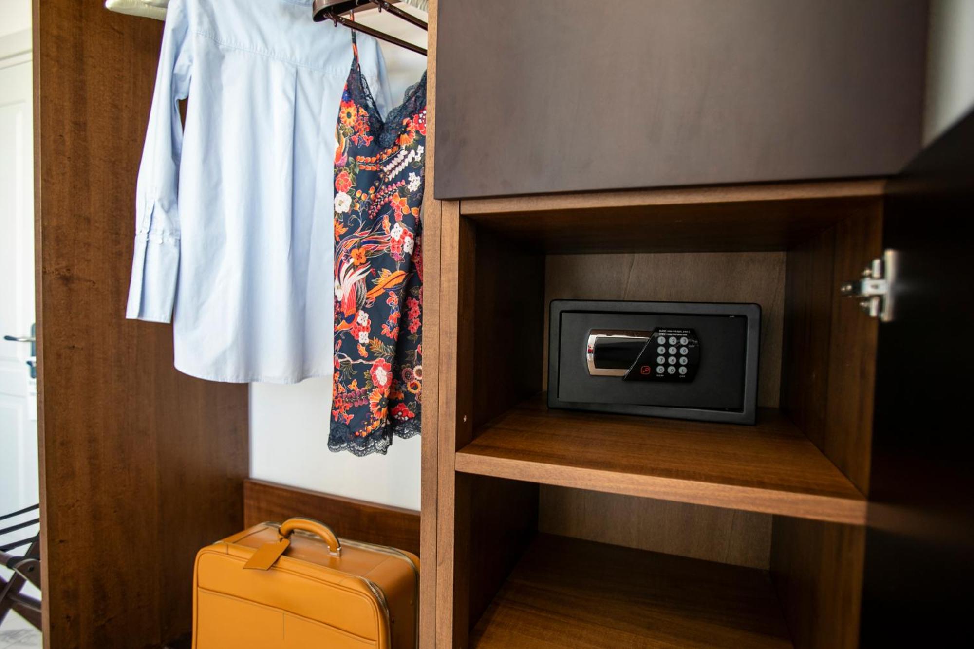 Palazzo Sovrana Serviced Luxury Apartments
