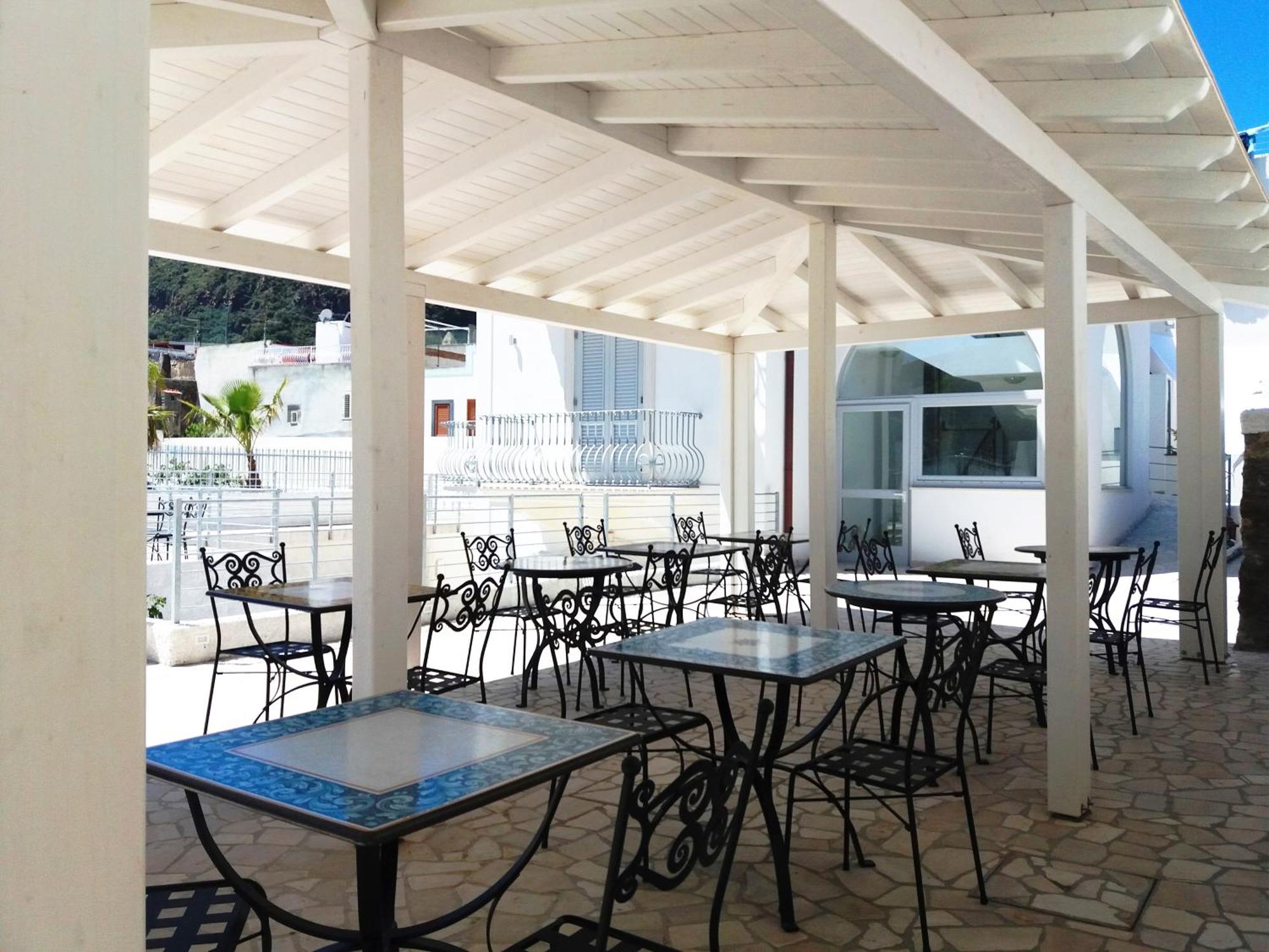 Odysseus Hotel
