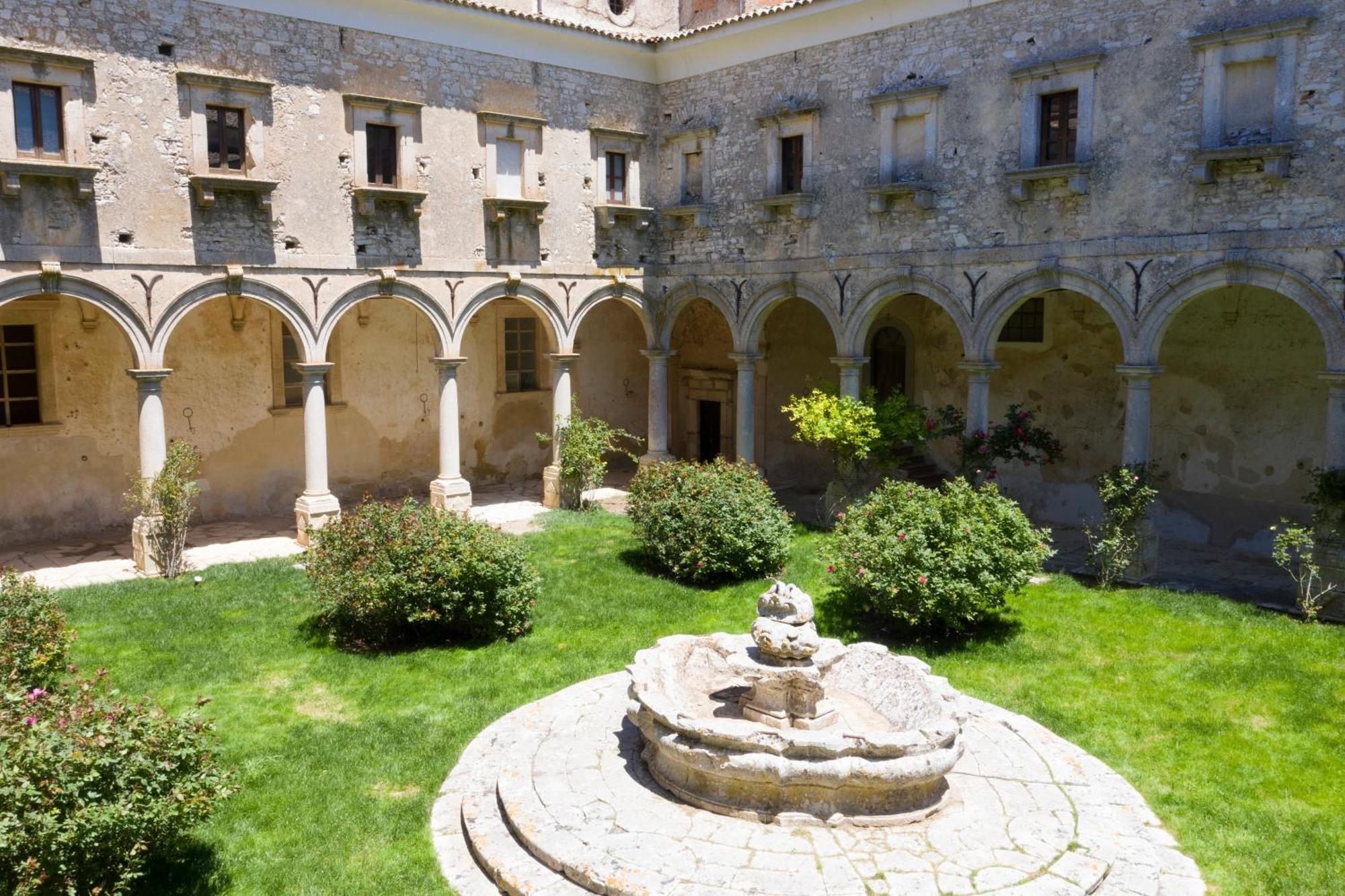 Abbazia Santa Maria del Bosco