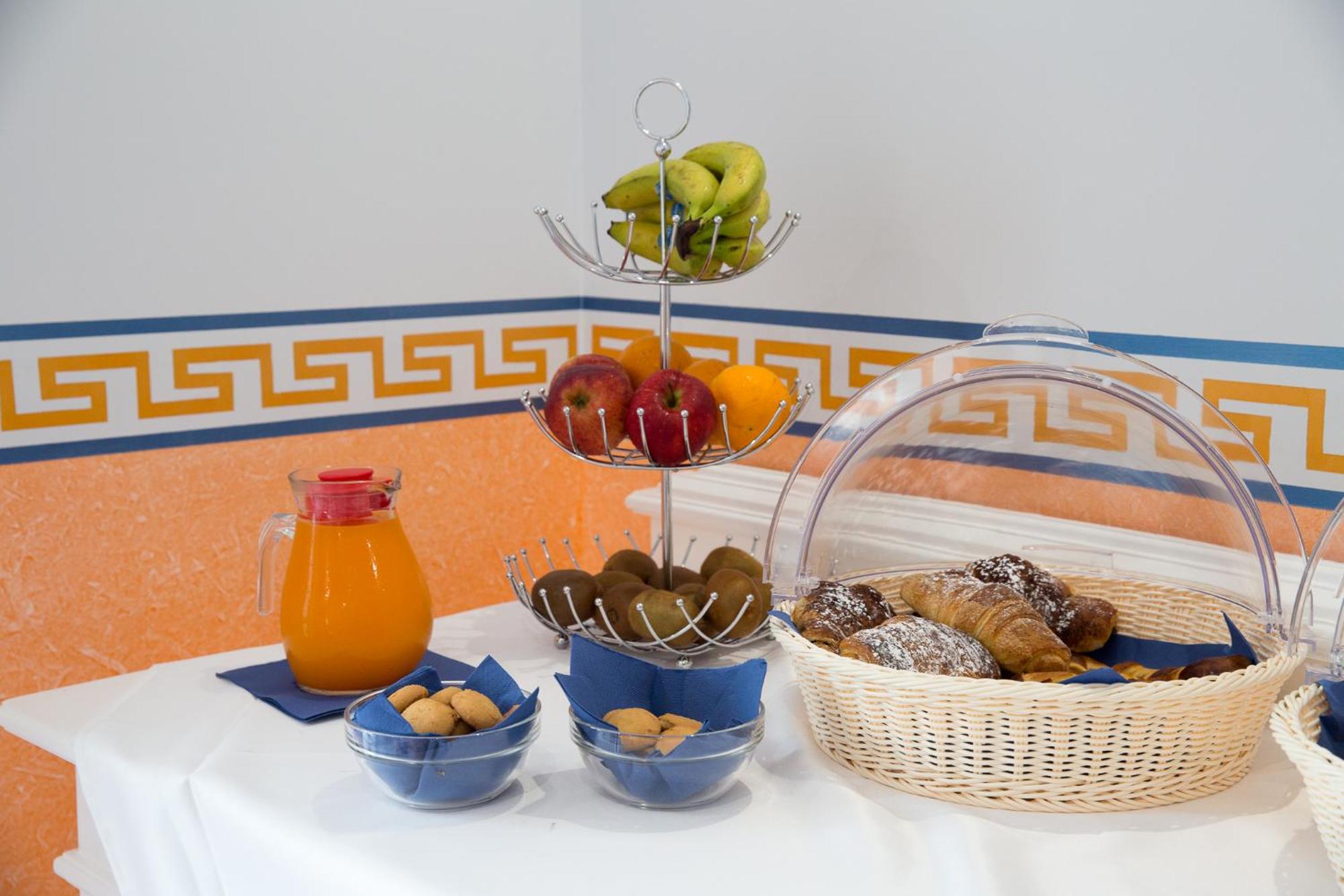 Odysseus Hotel