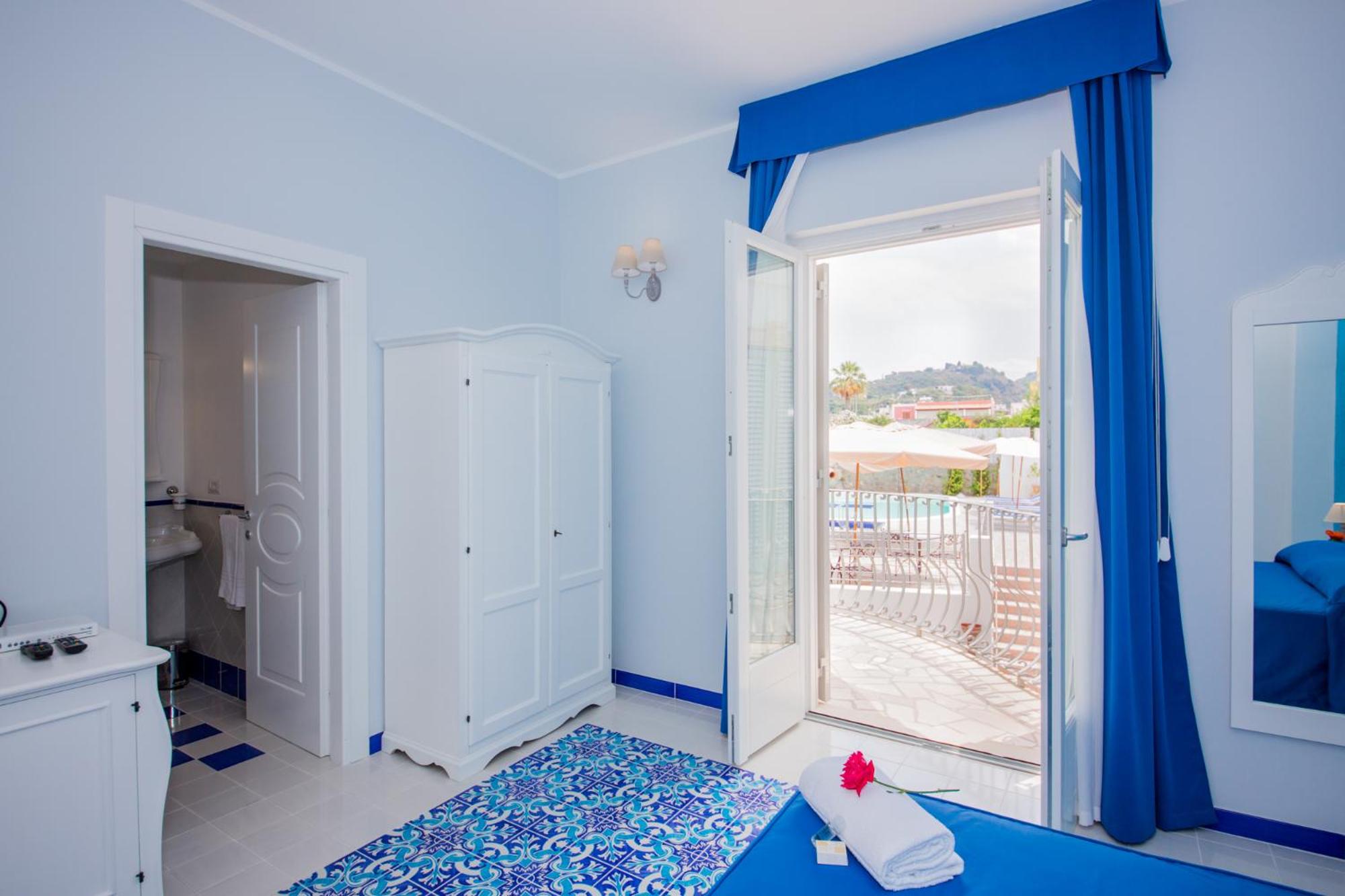 Odysseus Hotel