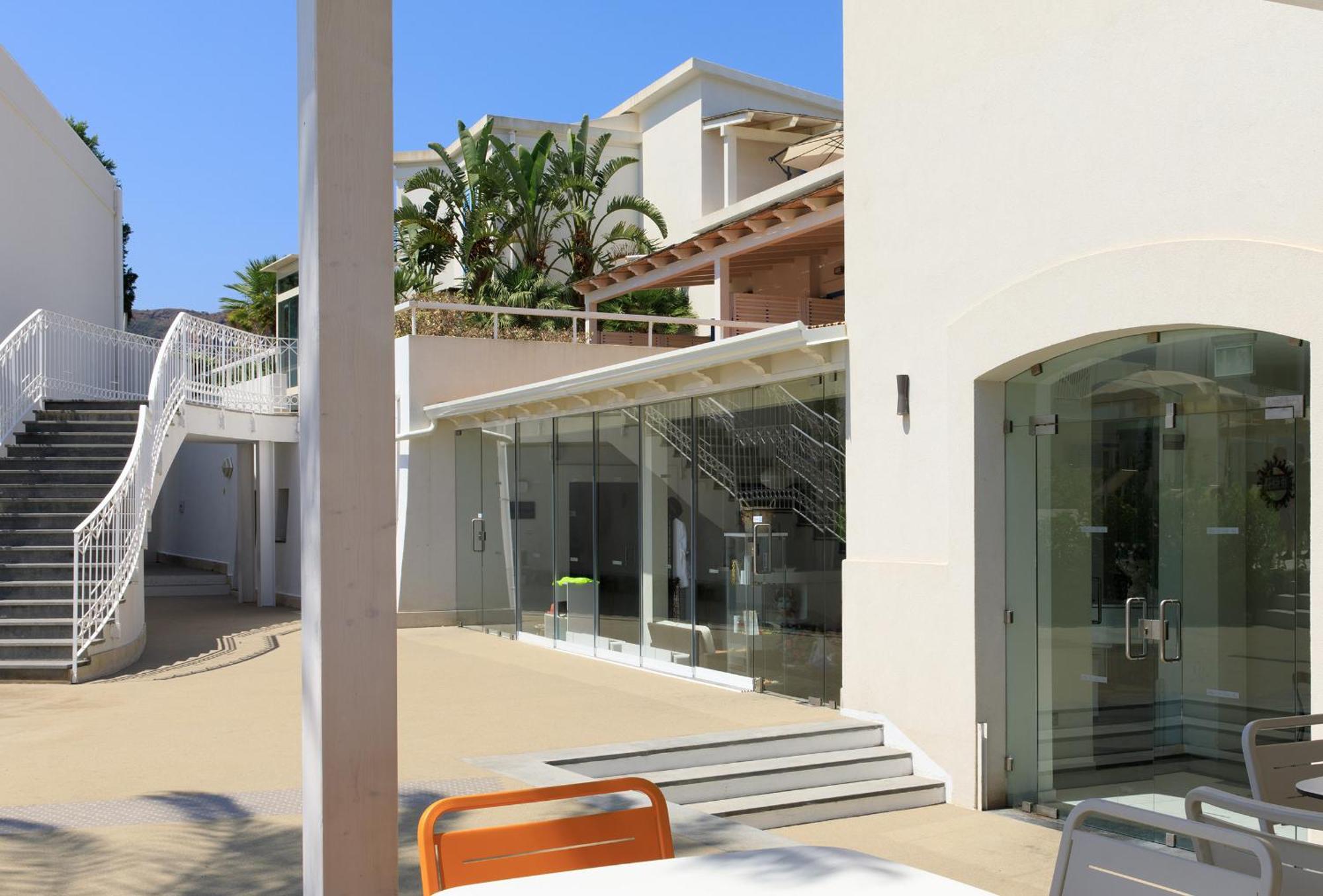 Les Sables Noirs & Spa