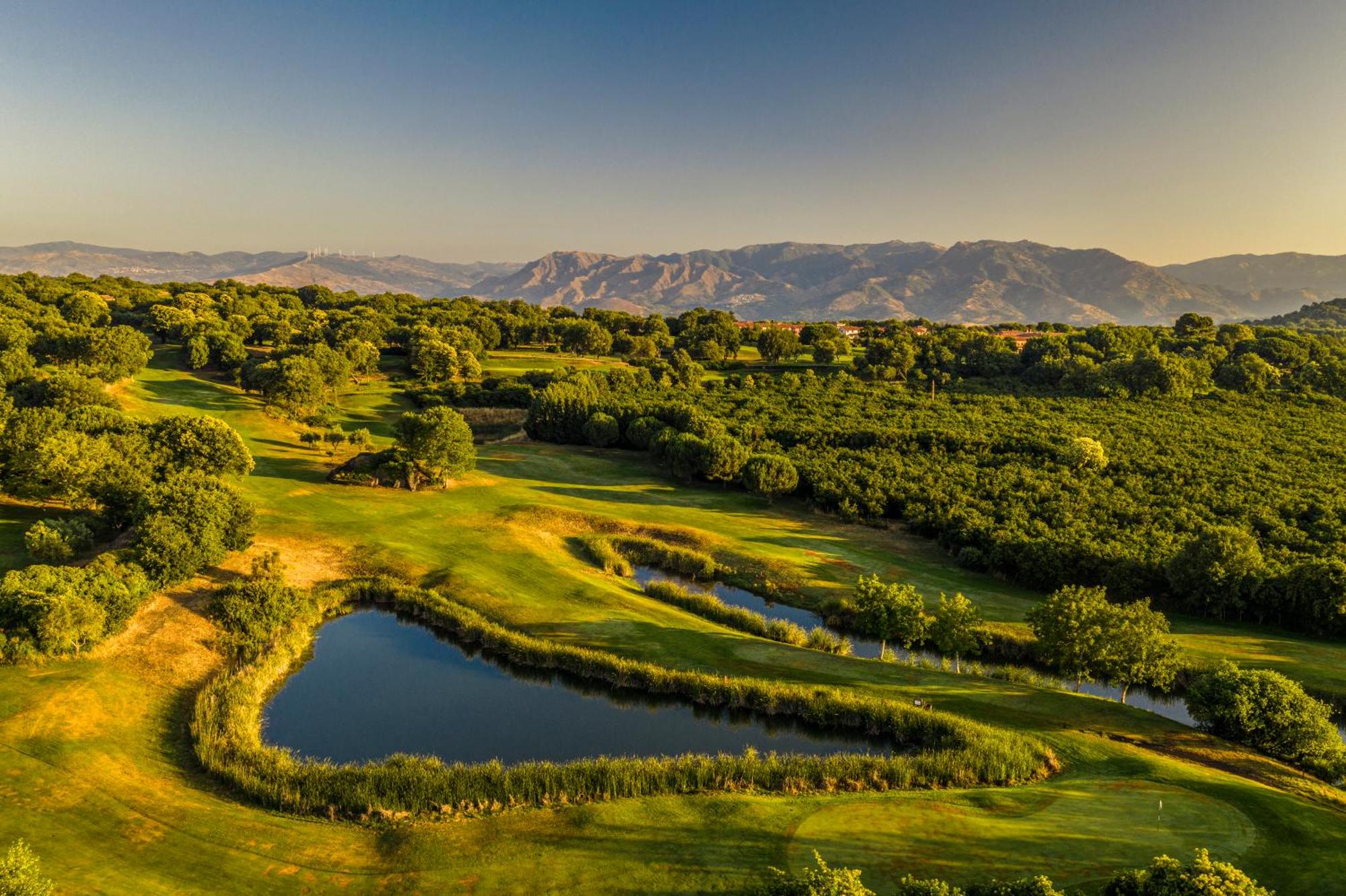 Picciolo Etna Golf Resort & Spa, Curio Collection by Hilton
