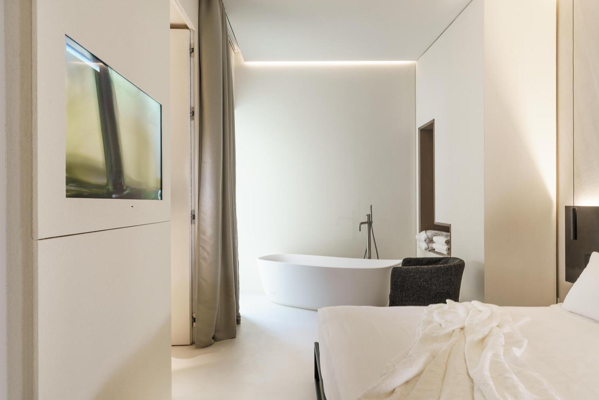 Meo Design Suites & Spa
