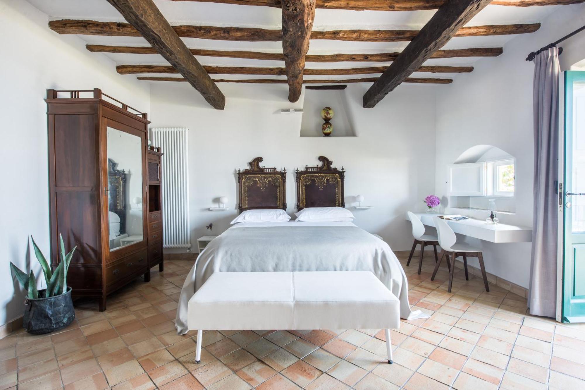 Hotel Ravesi