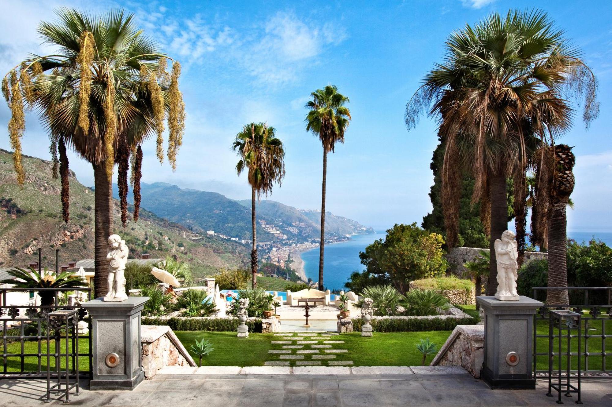 The Ashbee Hotel - The Leading Hotels of the World