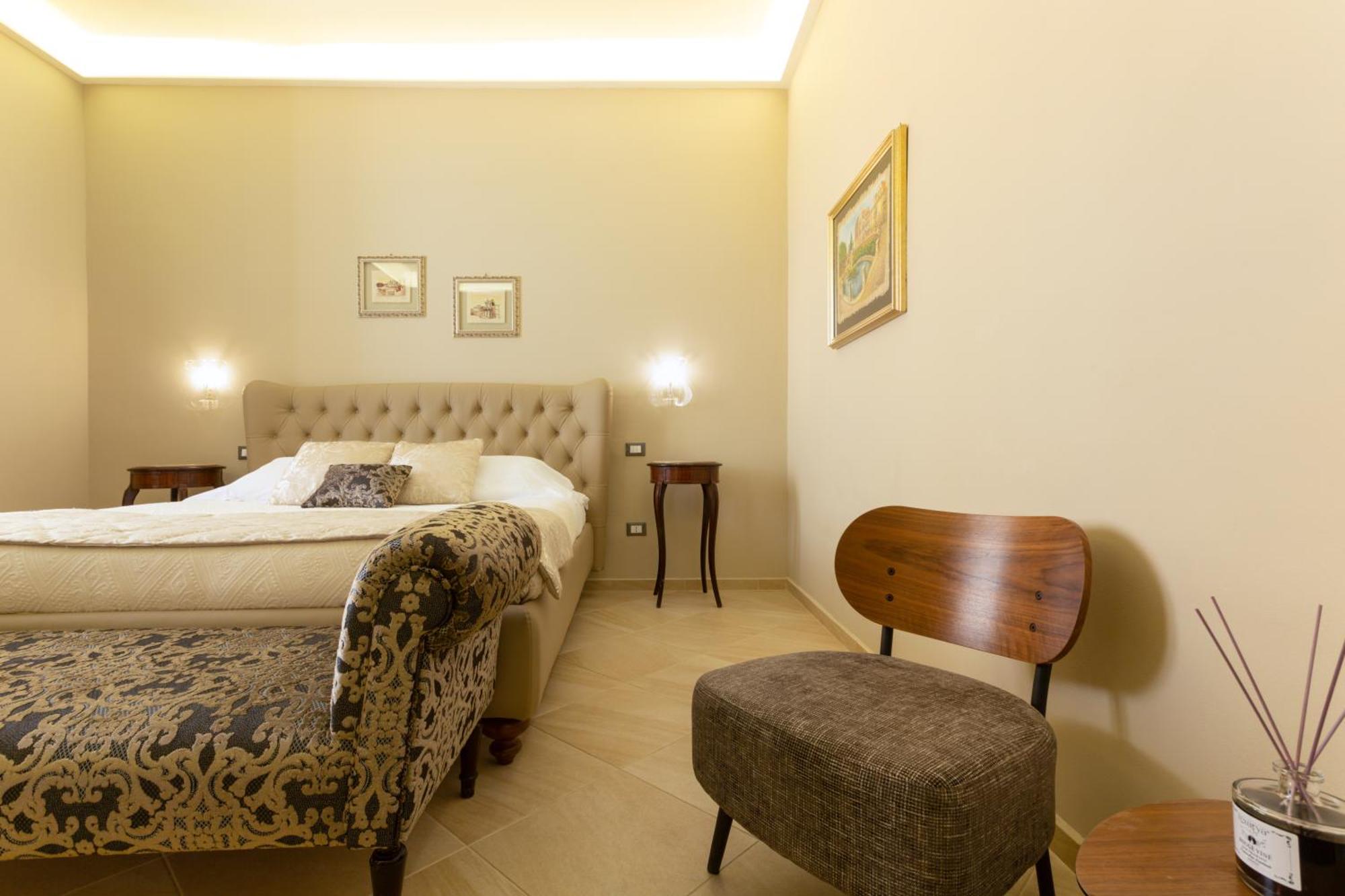 Maecò Ortigia B&B