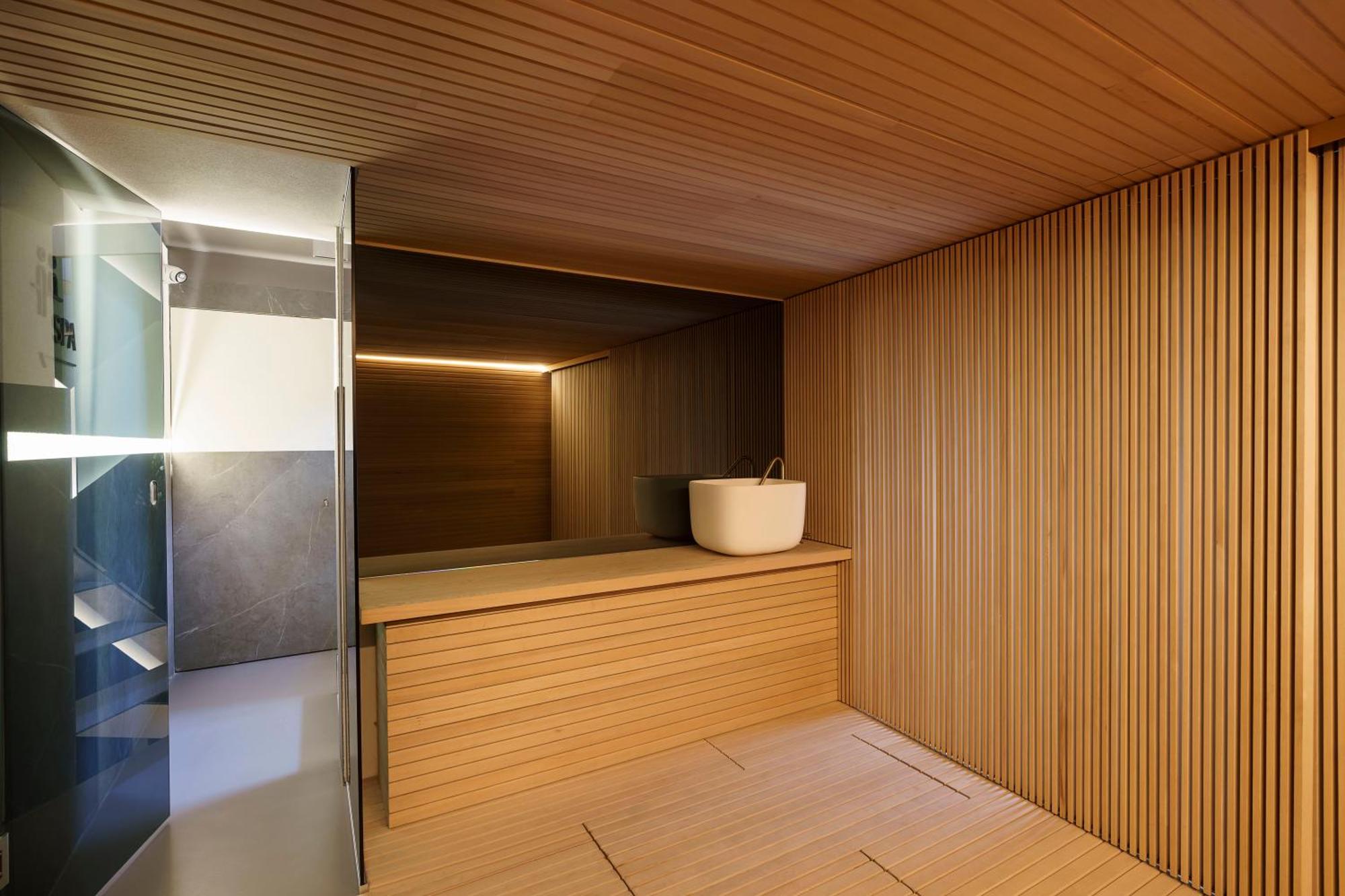 Meo Design Suites & Spa