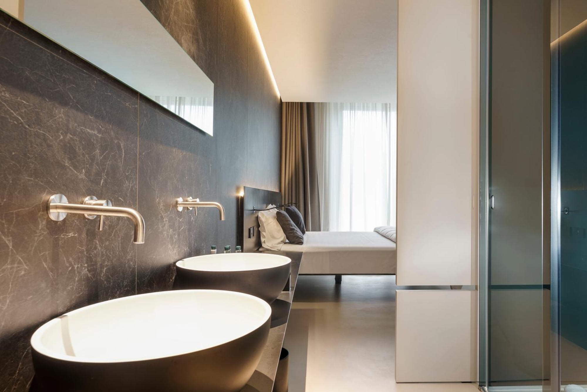 Meo Design Suites & Spa