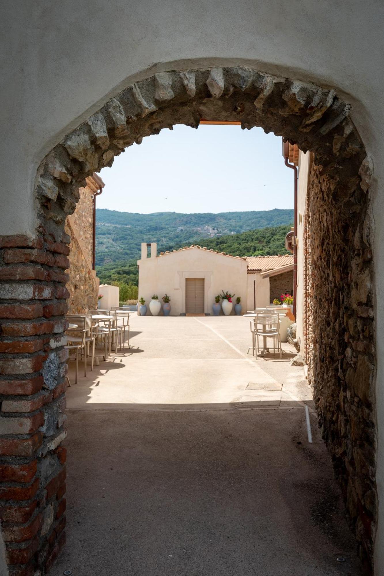 Borgo d'Orlando - Small Country Hotel