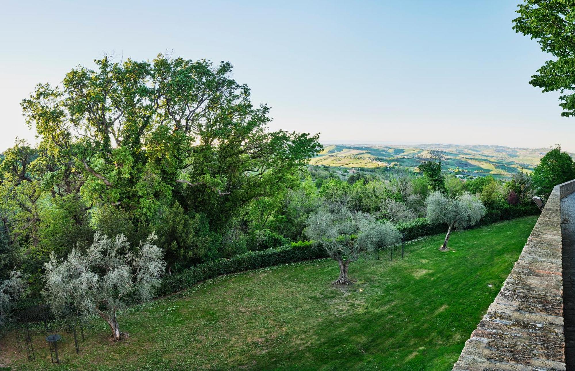 Castello Di Montegridolfo