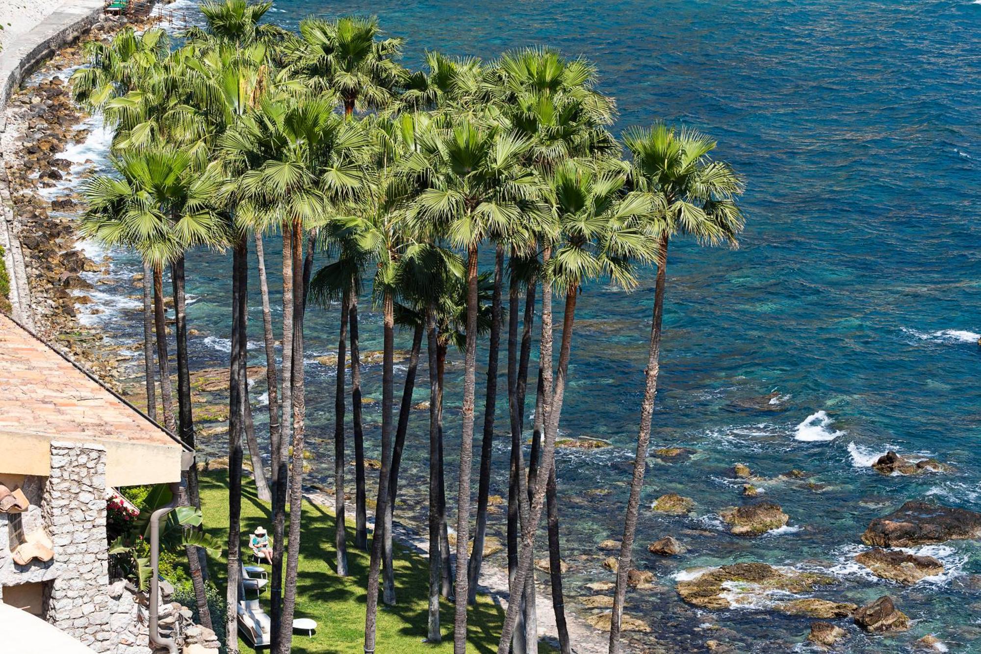 Atlantis Bay - The Leading Hotels of the World
