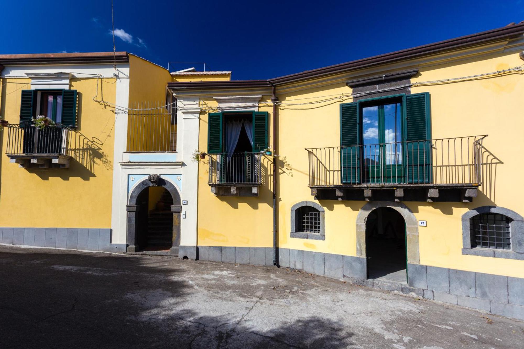 Palazzo Previtera Hotel & Restaurant