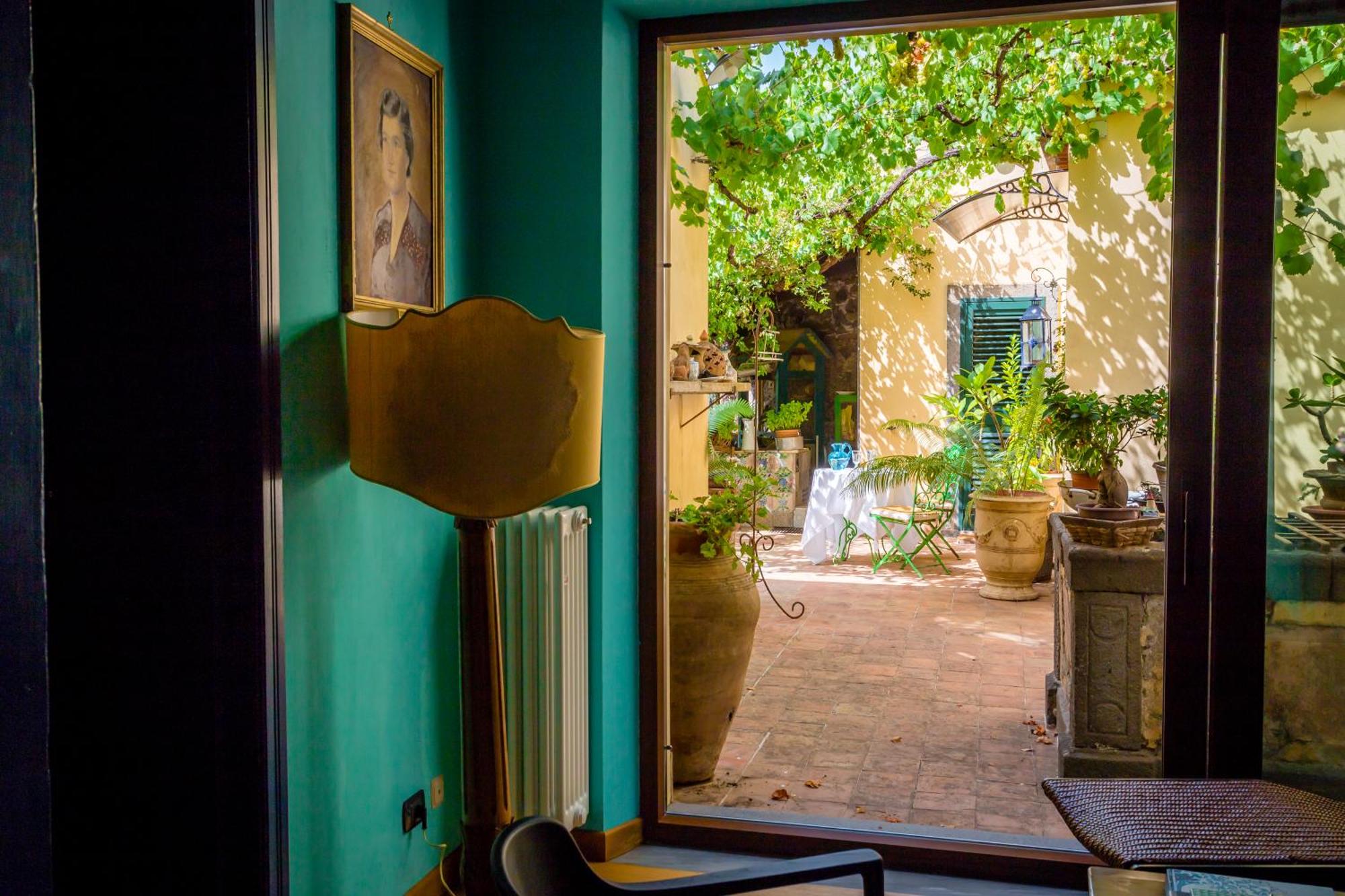 Palazzo Previtera Hotel & Restaurant