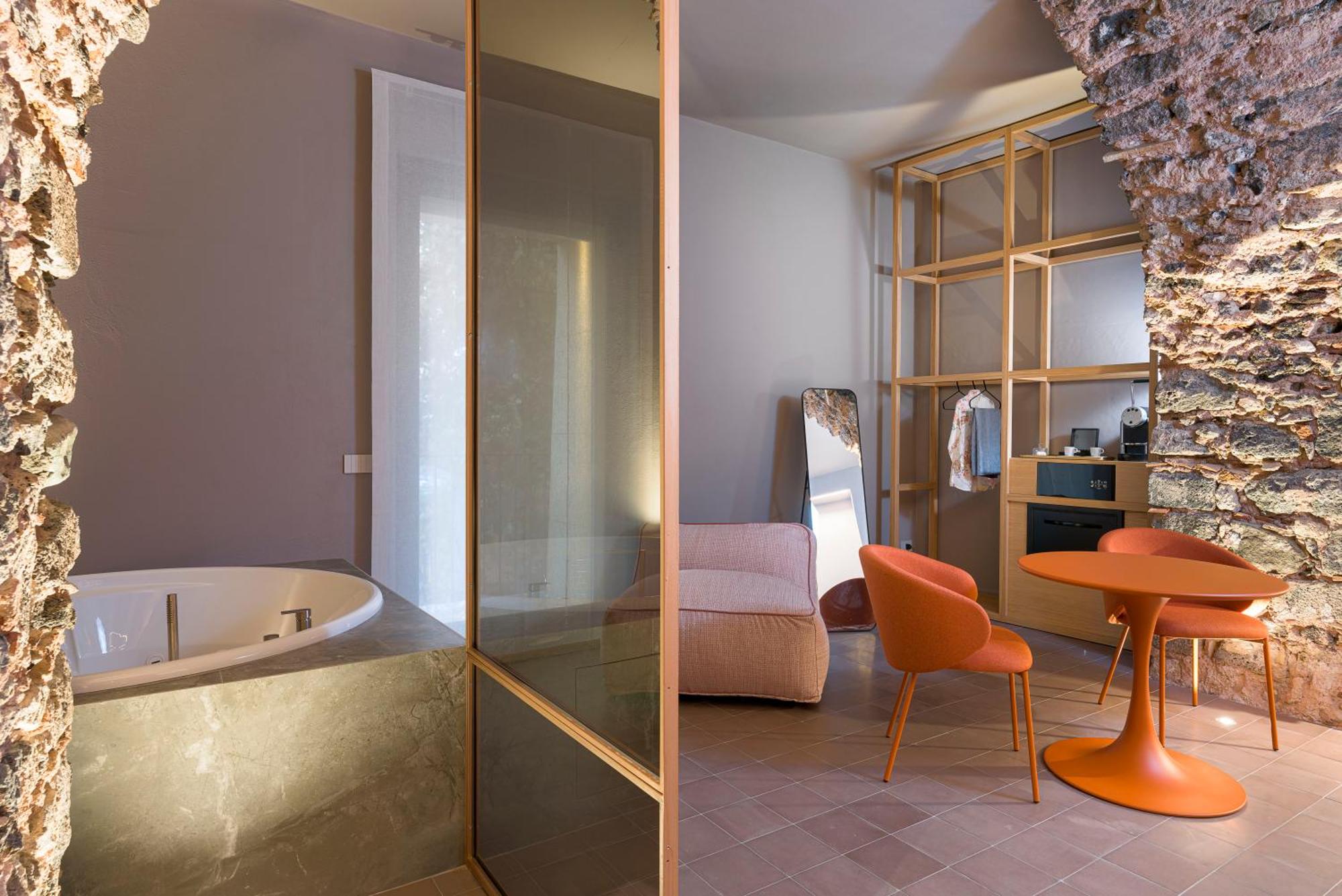 BASTIÒ PRIVATE SUITES