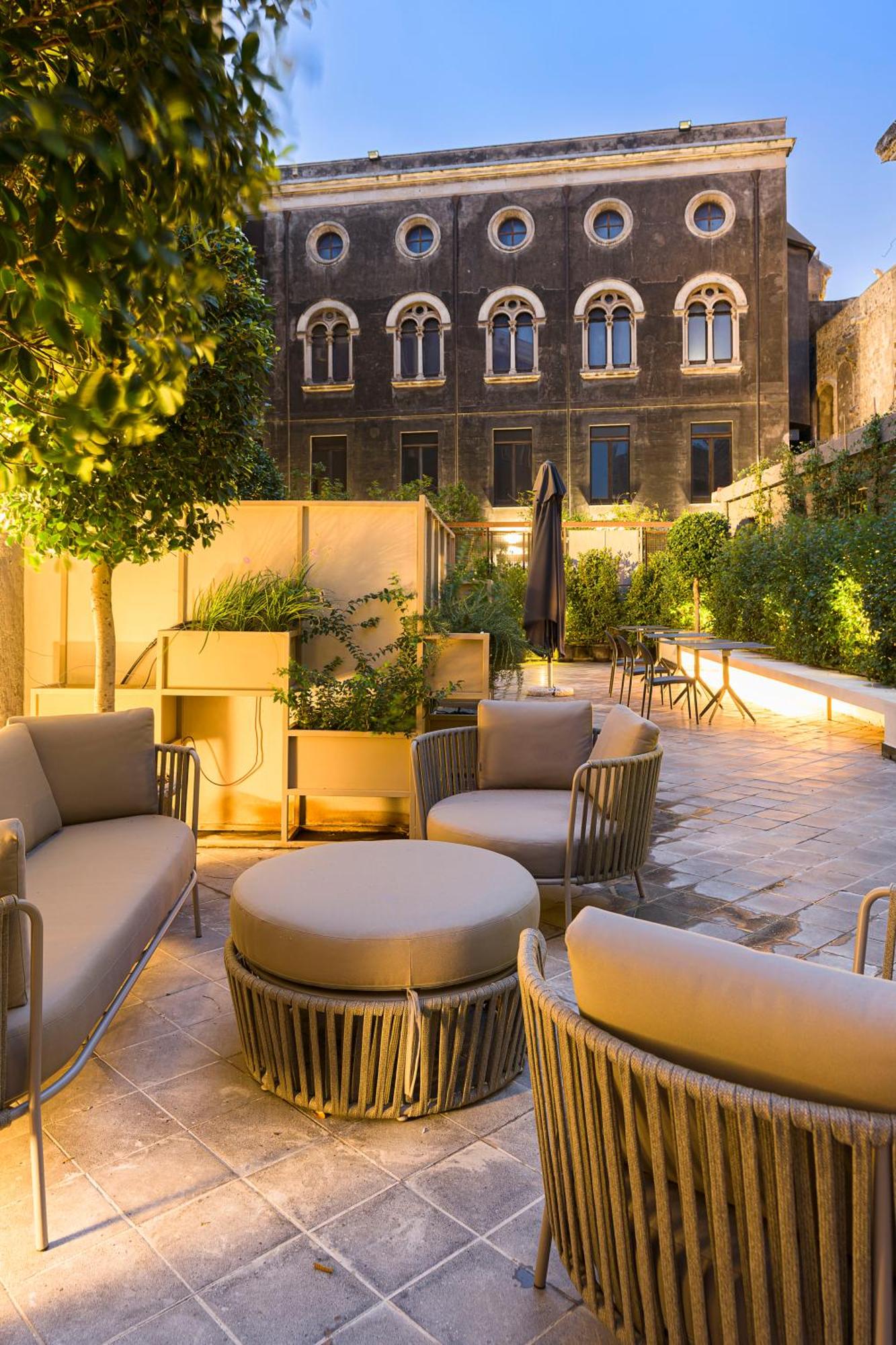 BASTIÒ PRIVATE SUITES