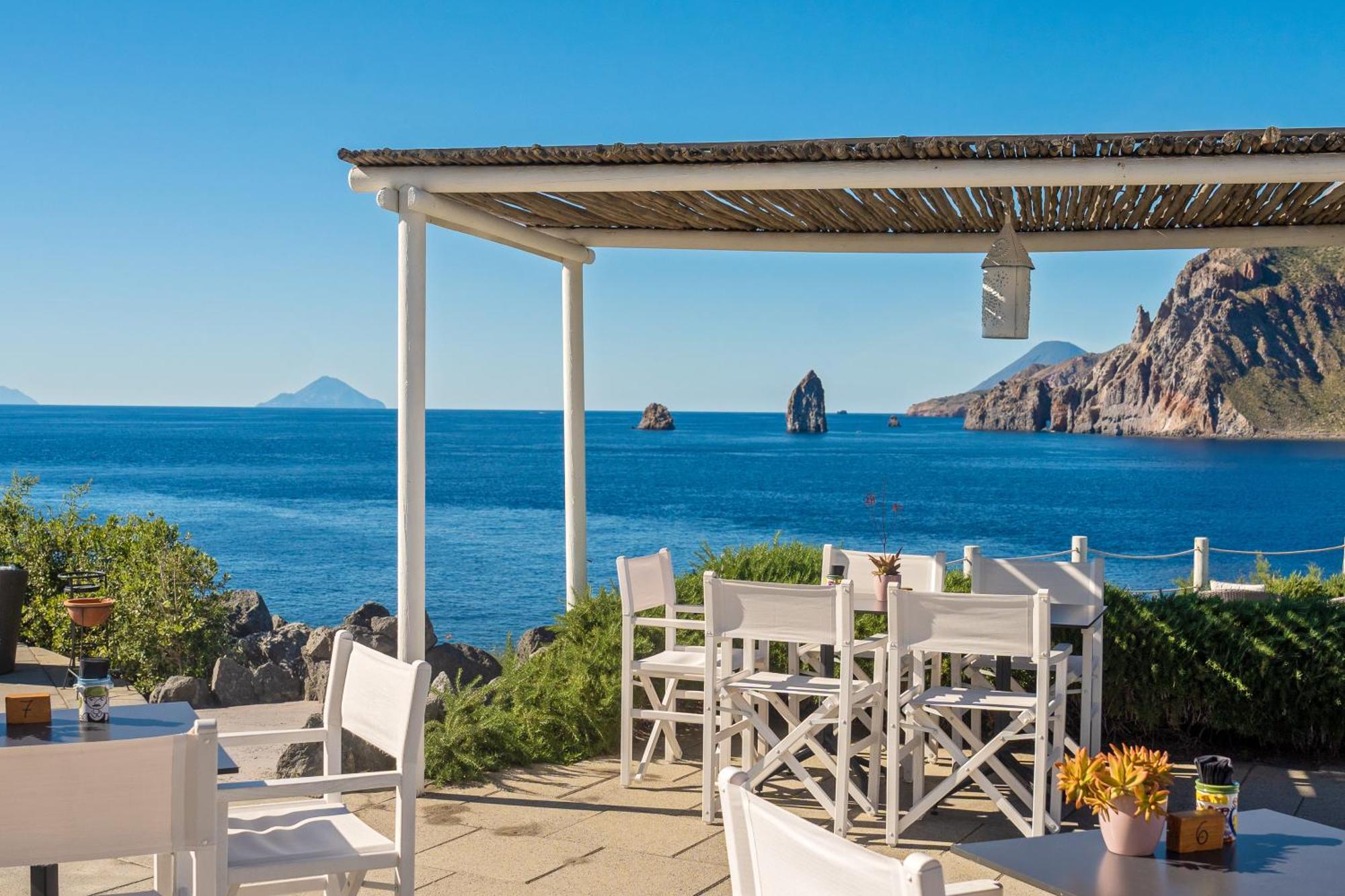 Therasia Resort Sea and SPA - The Leading Hotels of the World
