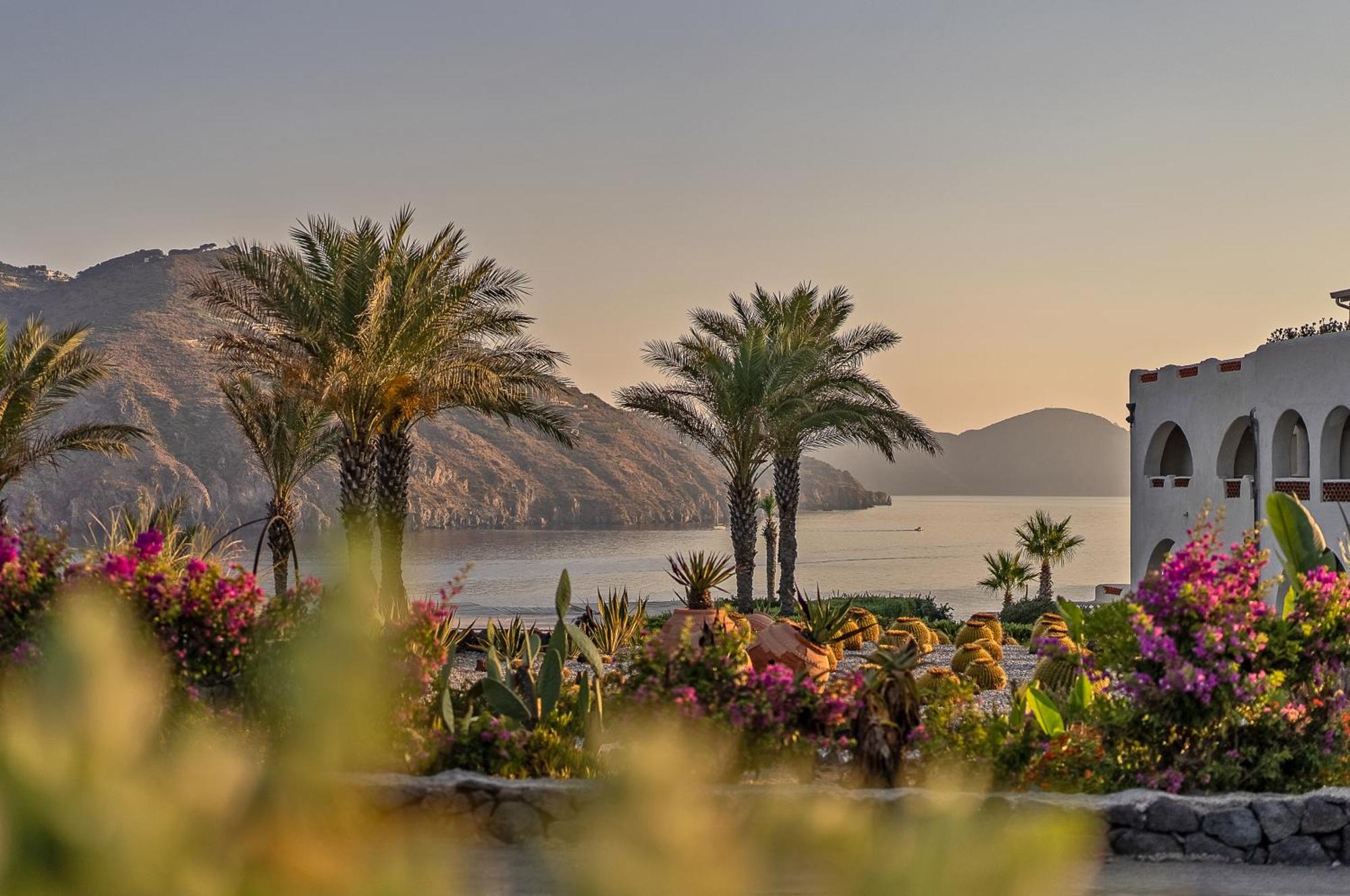 Therasia Resort Sea and SPA - The Leading Hotels of the World