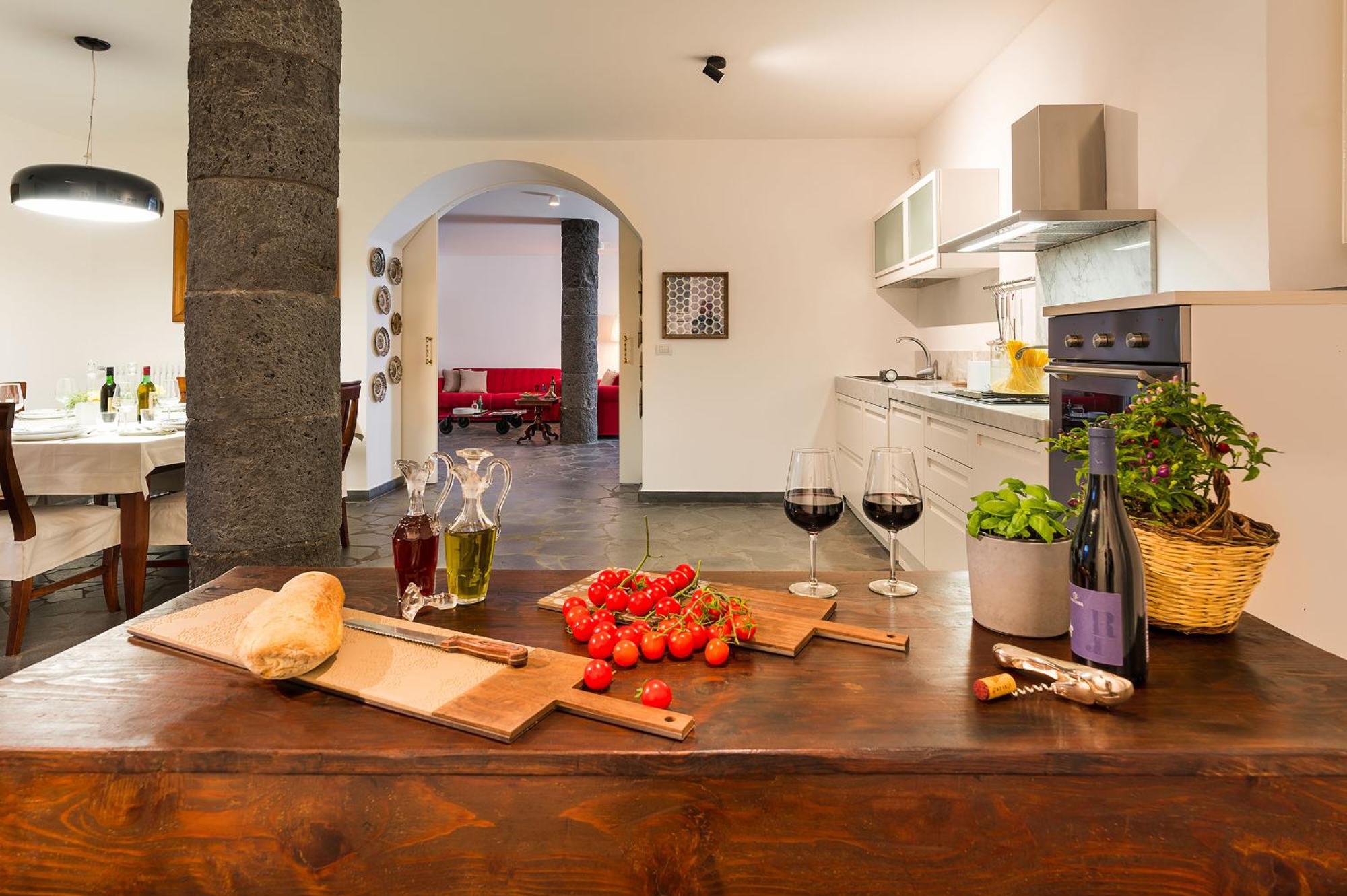 Etna Retreat