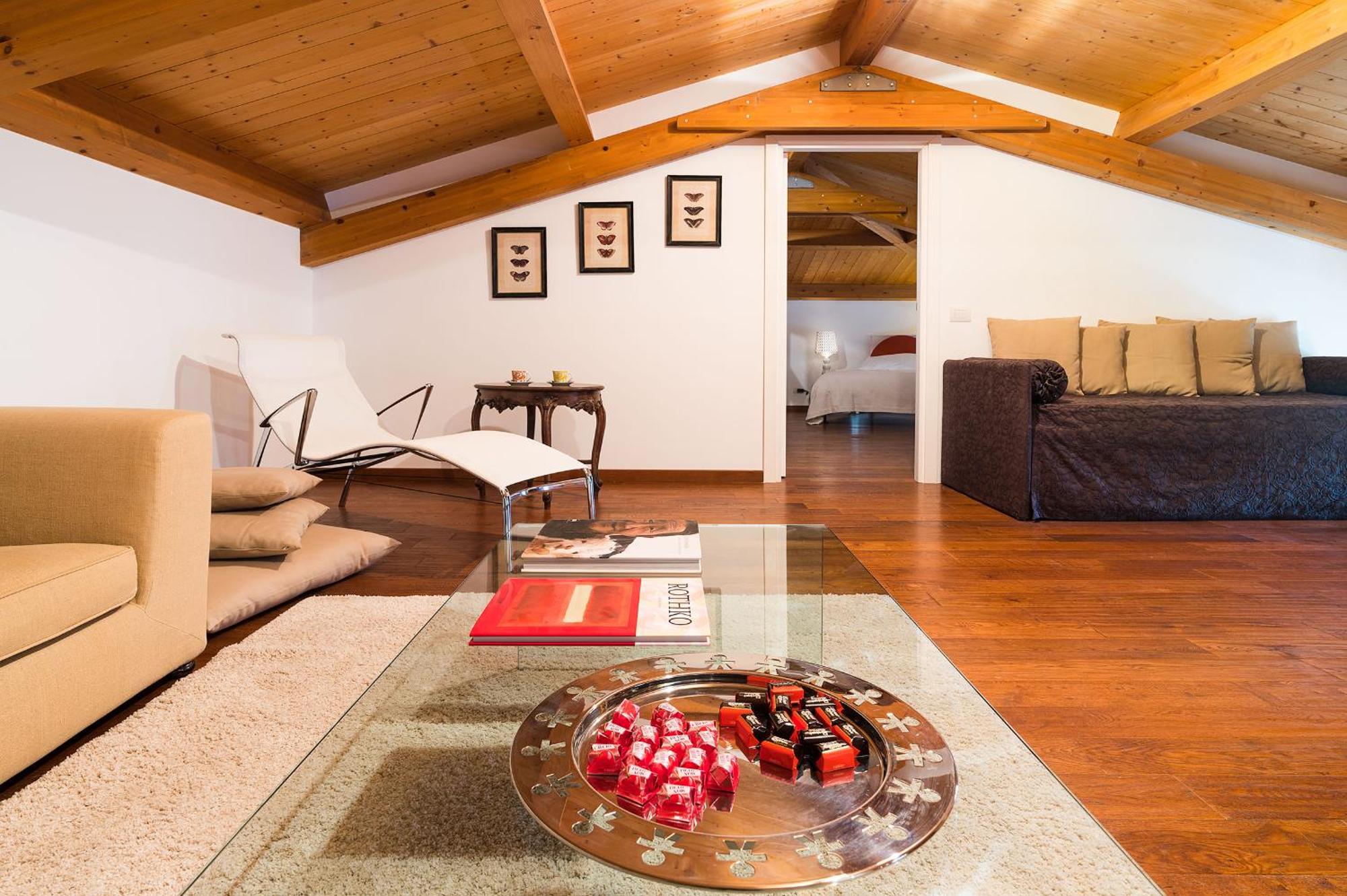 Etna Retreat
