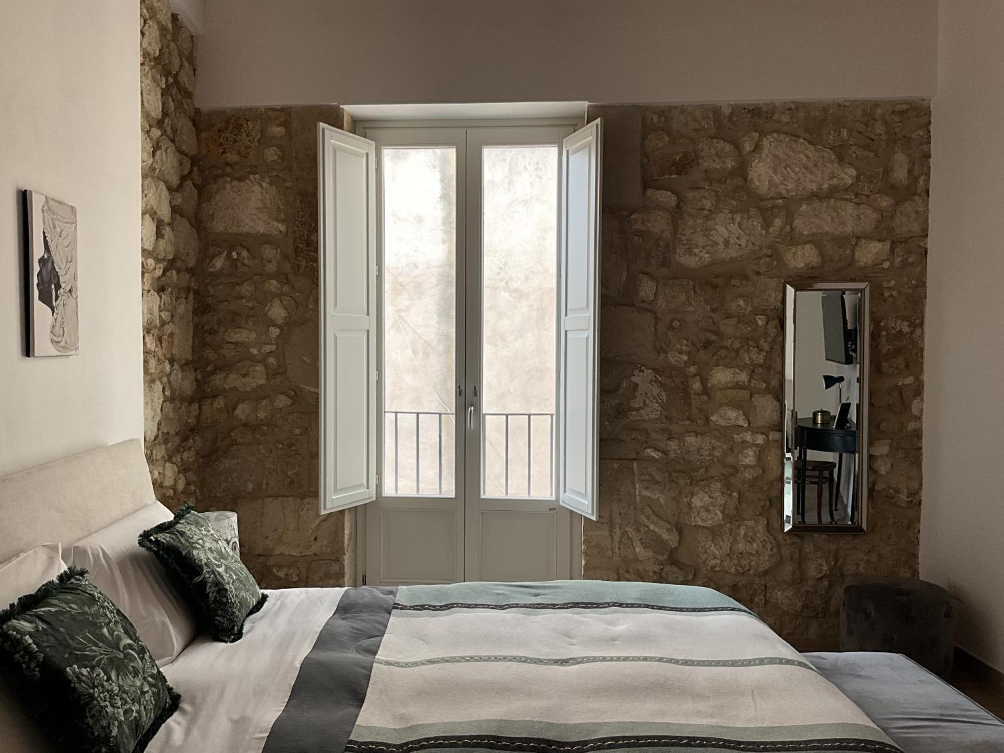 Rua 39 fine apartments by Dimore in Sicily