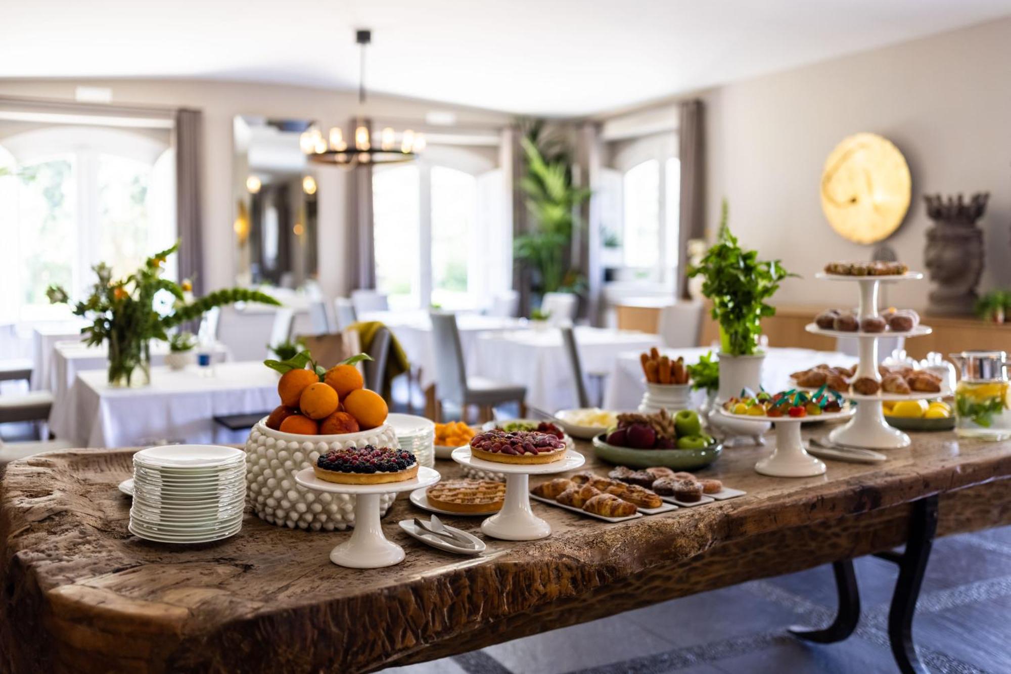 Donna Carmela Resort & Lodges