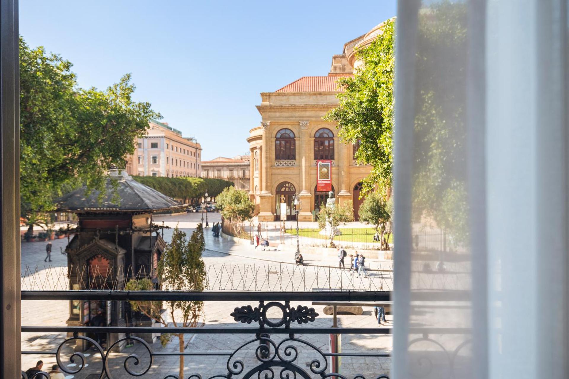 Palazzo Sovrana Serviced Luxury Apartments