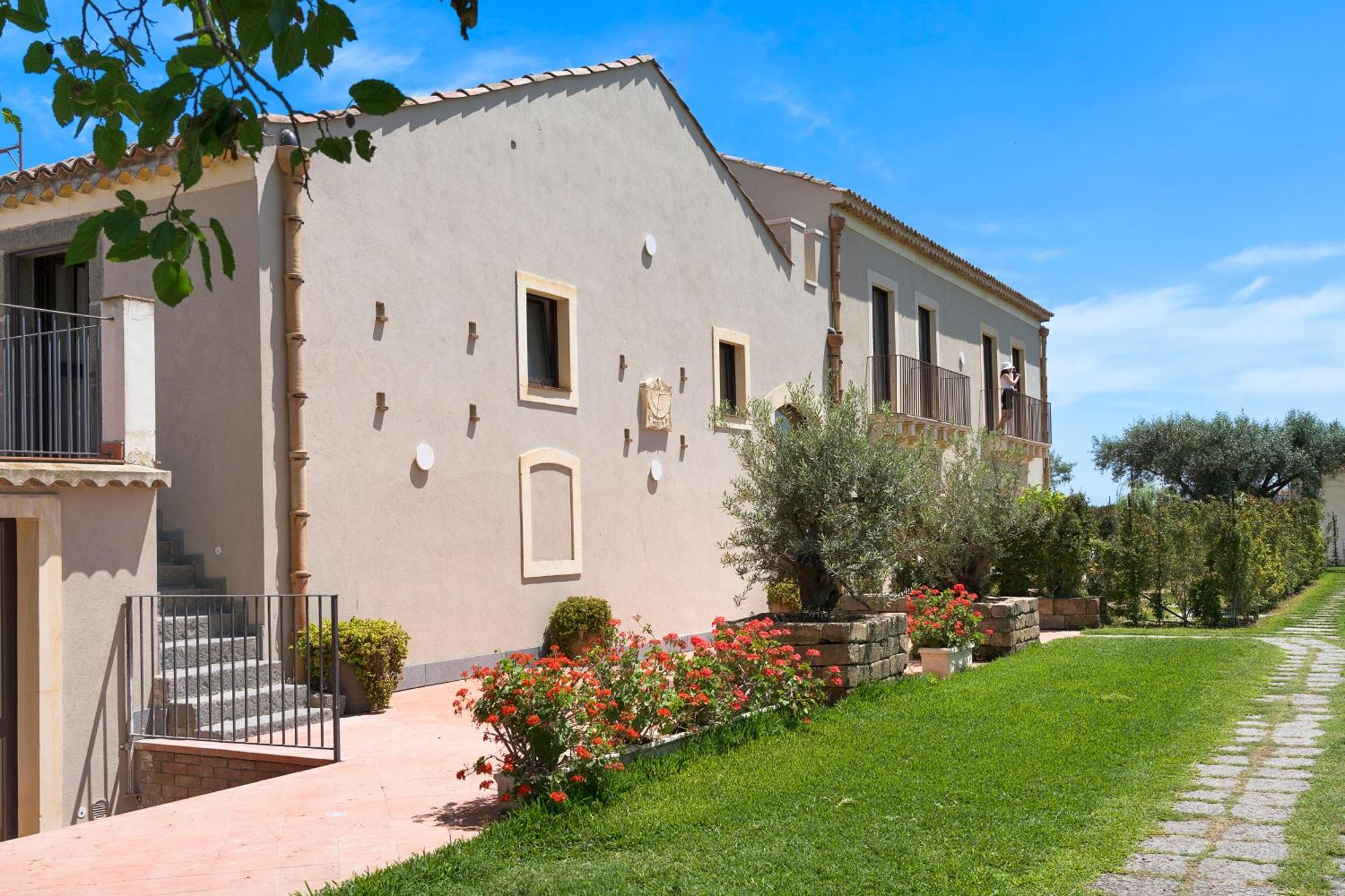 Nèroli Bio Relais
