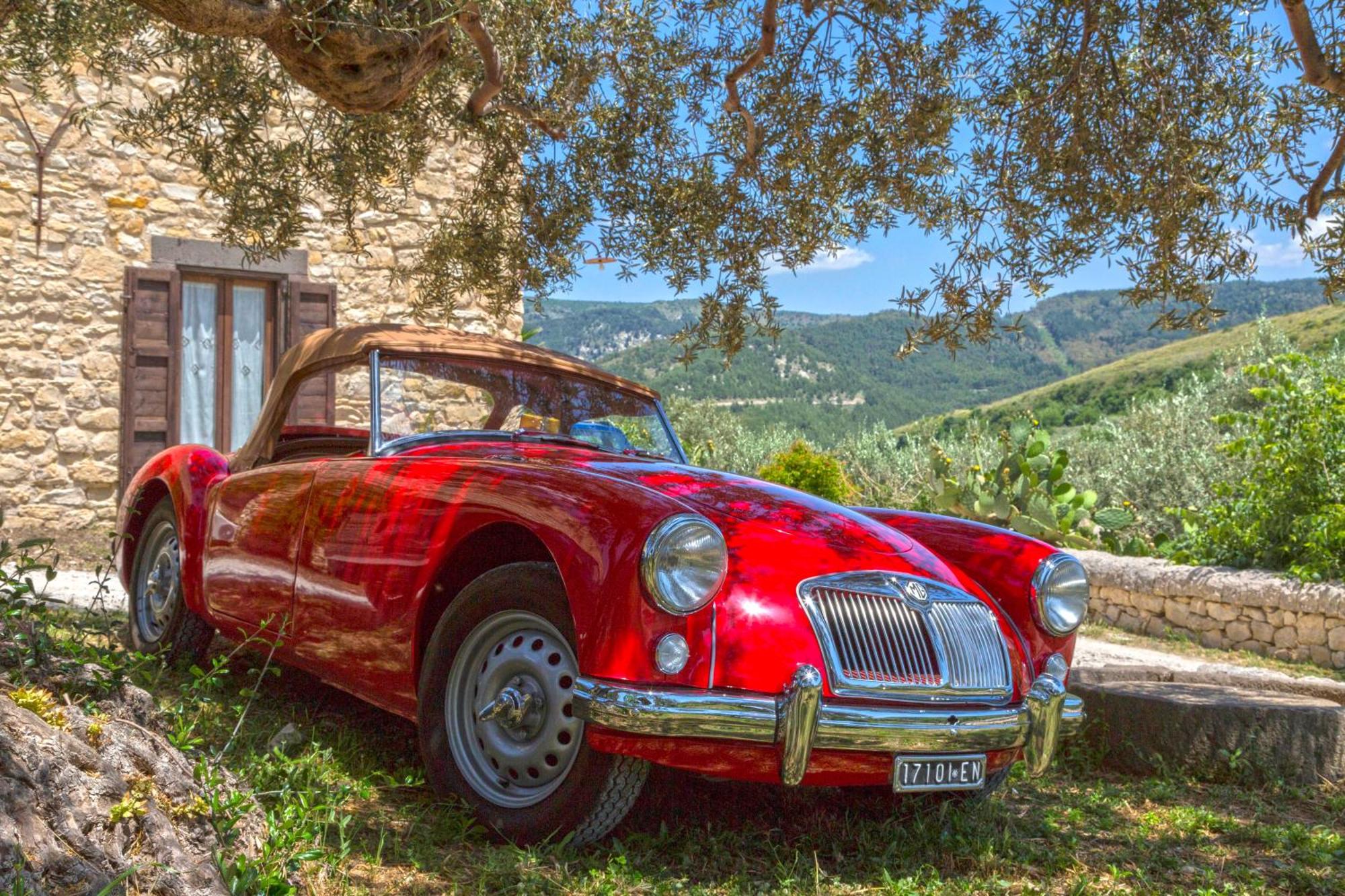 Masseria Fortificata Lo Zafferaneto